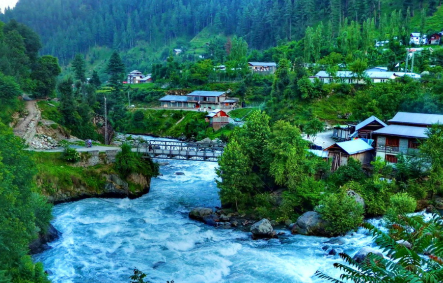Kashmir Tour only at 350000tk with ‘ট্যুরন্ত’ on EID VACATION