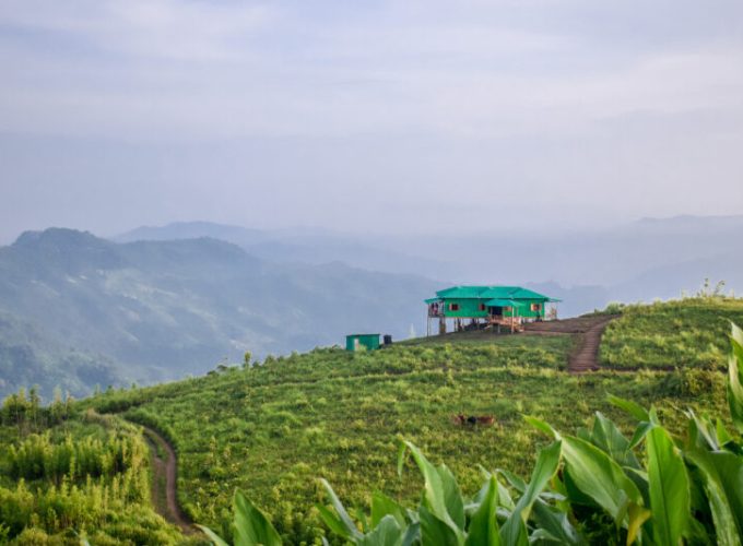 Travel with Utmost, Standard, Safety, and Trust.