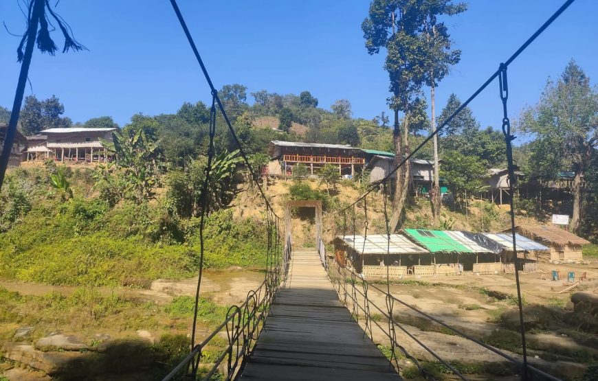 পাহাড়ি পথে রোমাঞ্চকর যাত্রায় নাফাখুম ভ্রমন